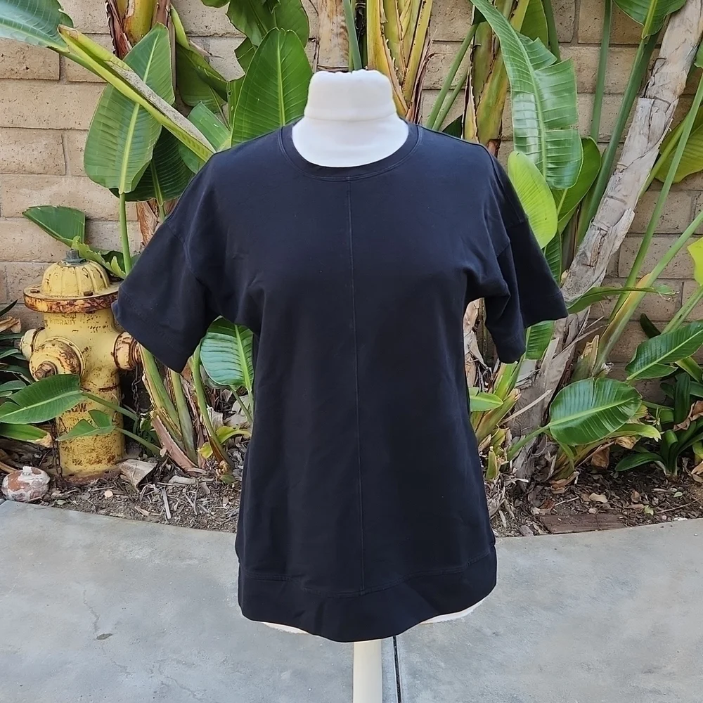 Lululemon A Cut Above Short Sleeve Crewneck Slit Sweatshirt Black 6